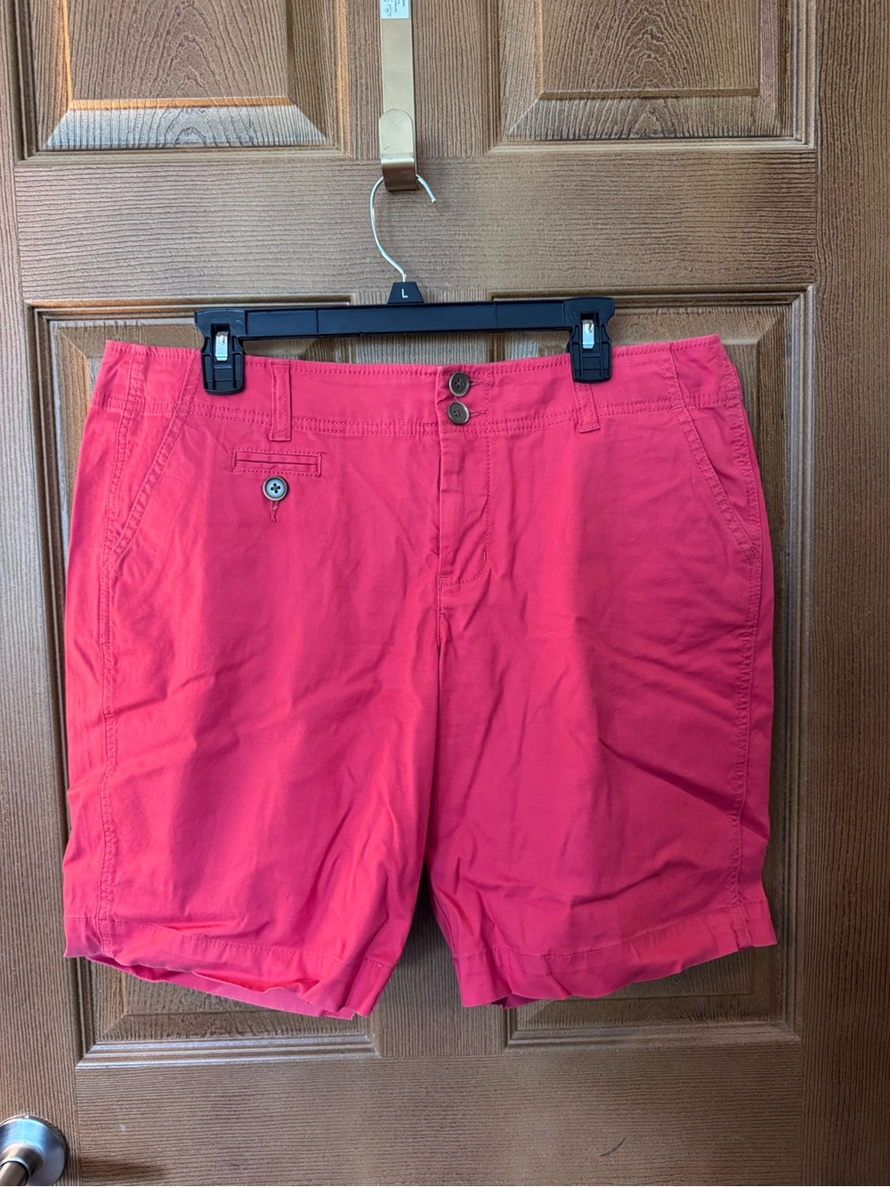 CAbi Women’s Casual Cotton Shorts in Coral